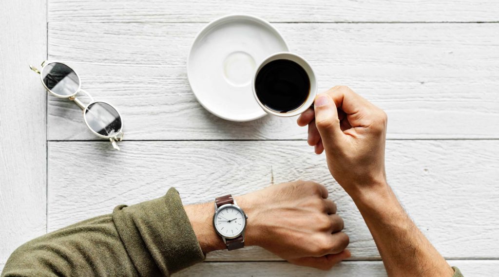 Wann sollte ich essen? Wie oft sollte ich essen? Tagsüber alle 3-5 Stunden ist optimal.