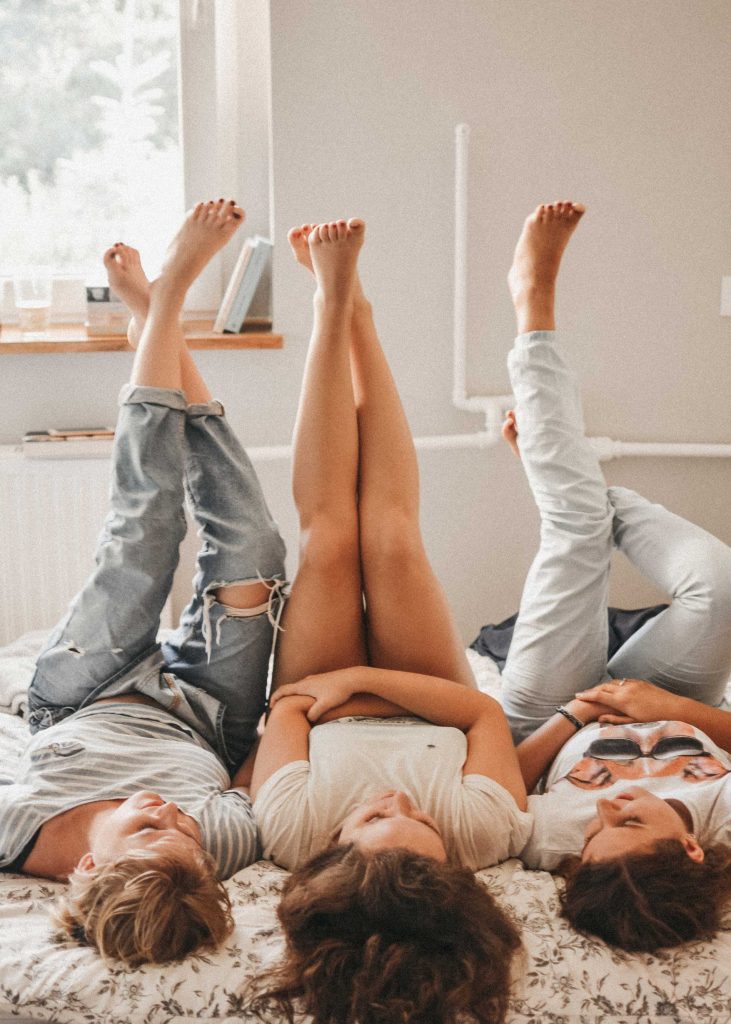 Gemeinschaft lässt uns glücklich sein