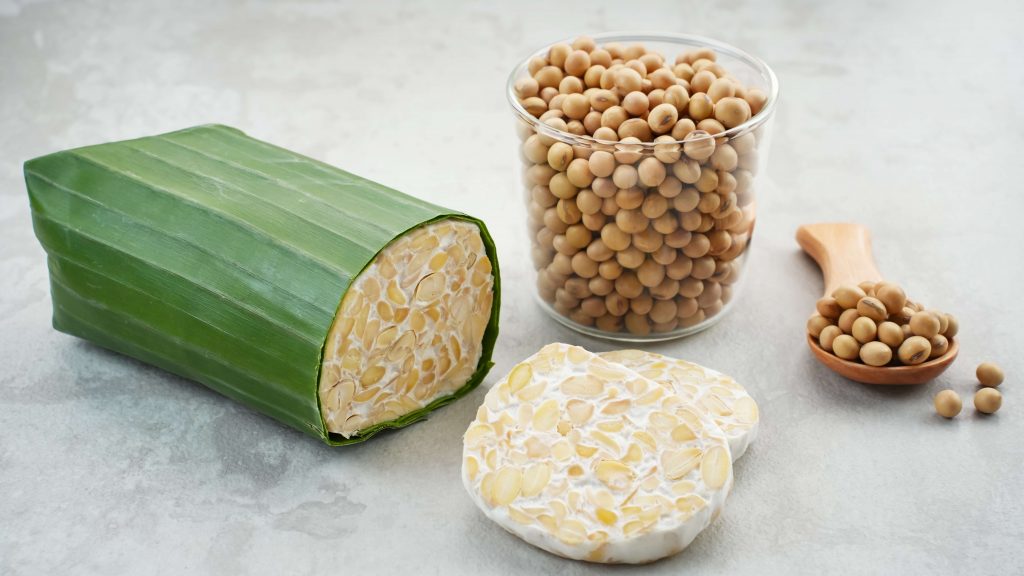 Fermentiertes Sojaprodukt: Tempeh aus Indonesien