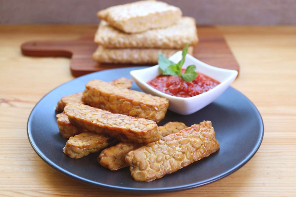 Frittierter Tempeh mit Dip
